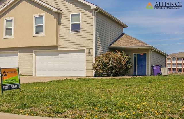 Tons of Space! - 3008 Brookville Drive, Manhattan, KS 66502