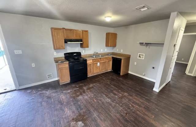 830 W Hutchins unit: 11