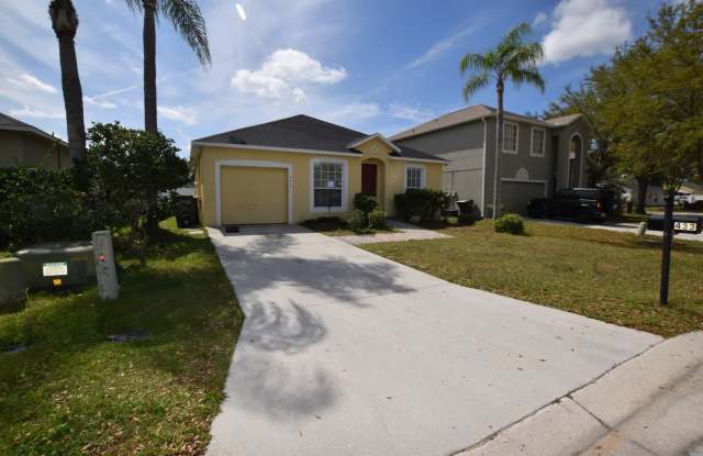 4 bedrooms 2 baths Home for rent at 433 Graystone Blvd. Davenport, FL 33837. photos photos