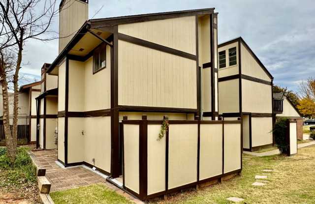 1824 Windhill Avenue