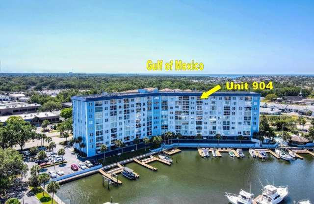 4939 FLORAMAR TERRACE