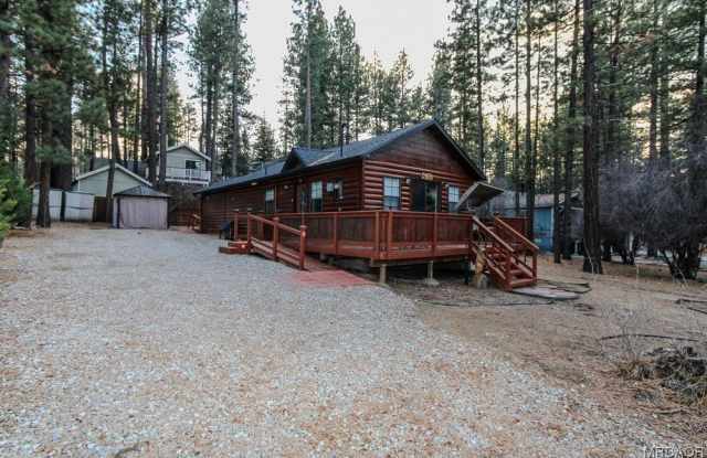 404 W Rainbow Boulevard