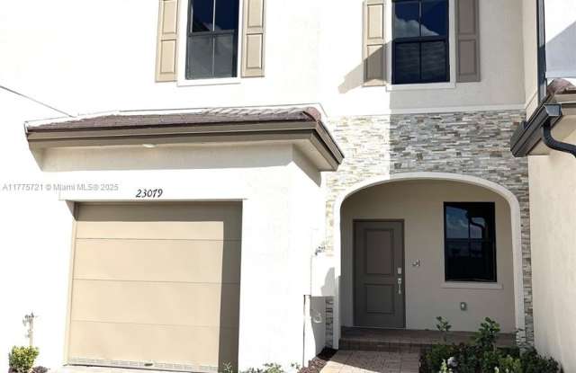 Photo of 23079 SW 129th Ave