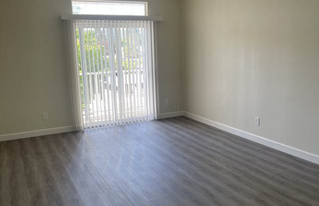 1080 Prospect Avenue