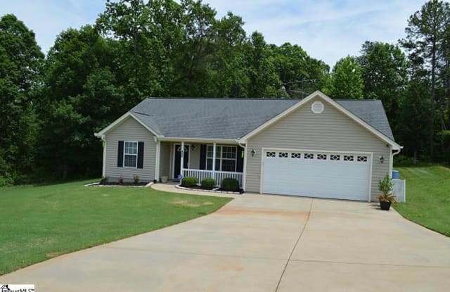 490 Silver Thorne Drive - 490 Silver Thorne Drive, Spartanburg County, SC 29385