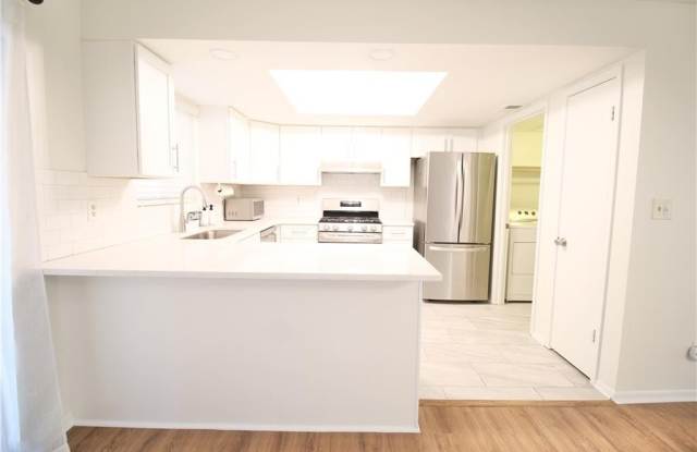 34 Little Silver Court