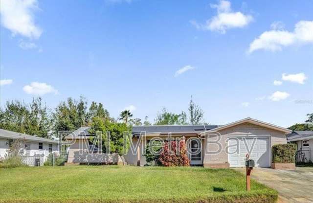 7915 Wallaba Lane