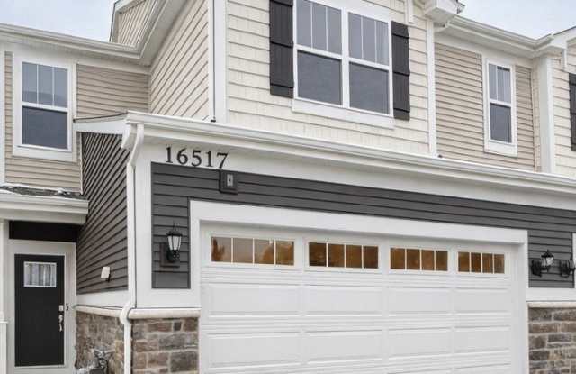 Photo of 16517 W Golden Valley Lane