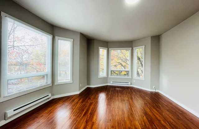 Clairemont Apartments