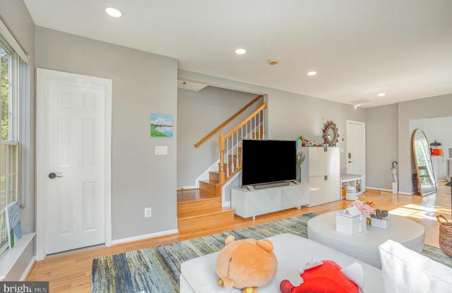 1597 LEEDS CASTLE Drive unit: 202