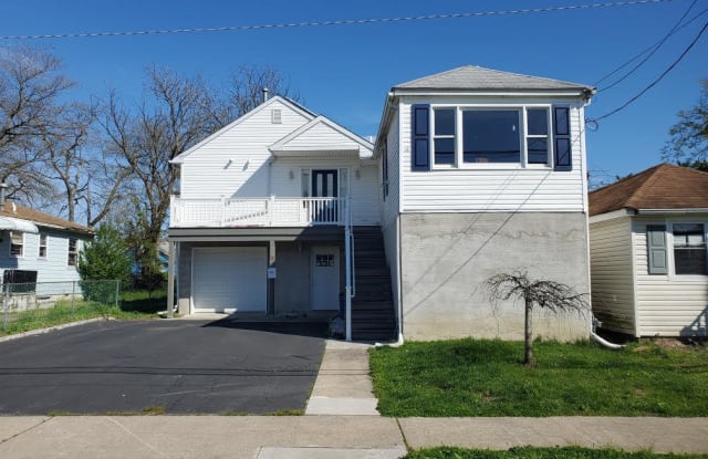 38 Pine View Avenue - 38 Pine View Avenue, Keansburg, NJ 07734