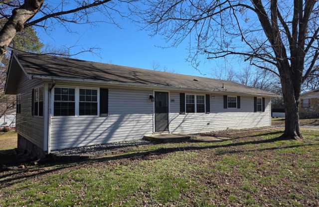 Photo of 3 Bedroom home close to local amenities