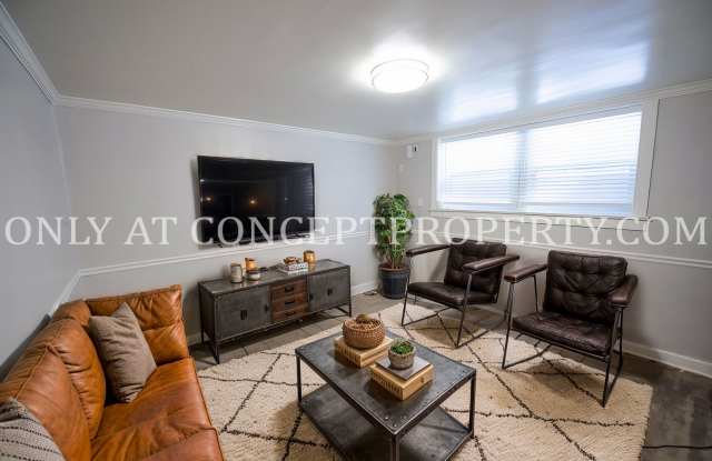 Photo of 425 E 200 S