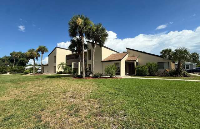 Photo of 7012 Constitution Blvd #206