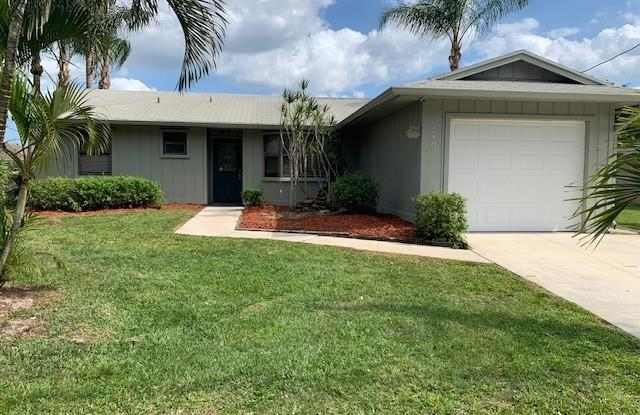 2489 SE Westmoreland Boulevard - 2489 Southeast Westmoreland Boulevard, Port St. Lucie, FL 34952