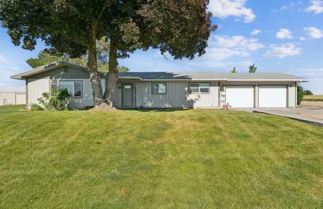 10996 Willis Road