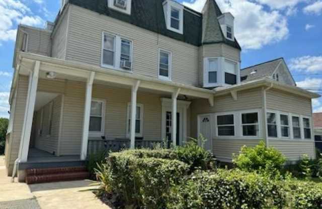 12 Prospect St
