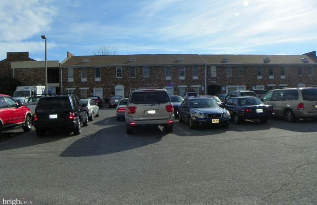 7700 OLD BRANCH Avenue unit: E202