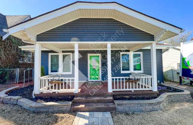 Photo of Must See 3 Bedroom/3 Bathroom Home near Edgemere Park