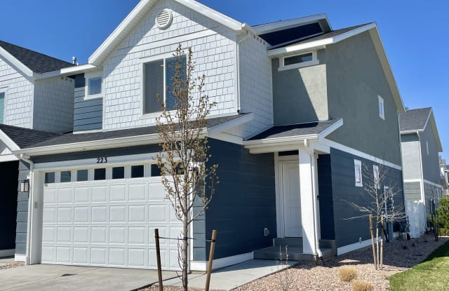 223 N. Pier Ct. - 223 Pier Court, Utah County, UT 84043