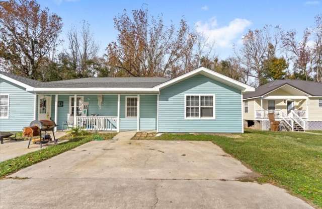 20017 Sunshine Drive
