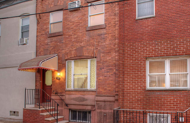 1802 TREE STREET - 1802 Tree Street, Philadelphia, PA 19145