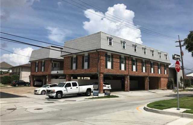 301 Seattle St. Unit 11