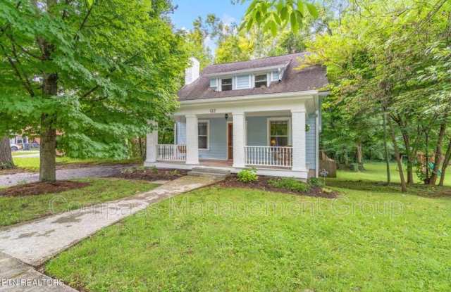 122 West Glenwood Avenue Northeast