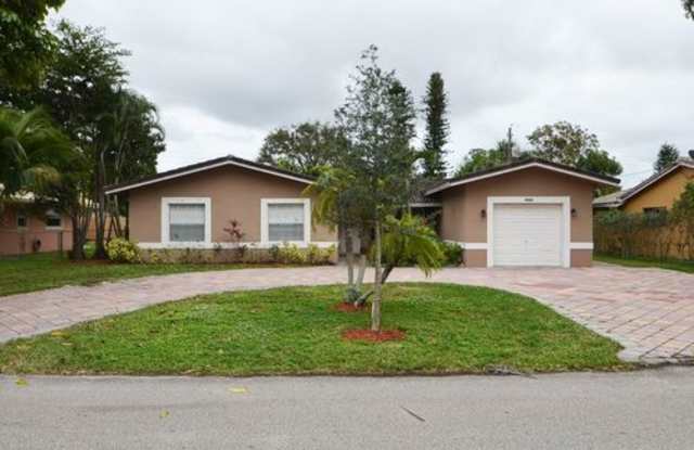 8006 Northwest 43rd Street - 8006 Northwest 43rd Street, Coral Springs, FL 33065