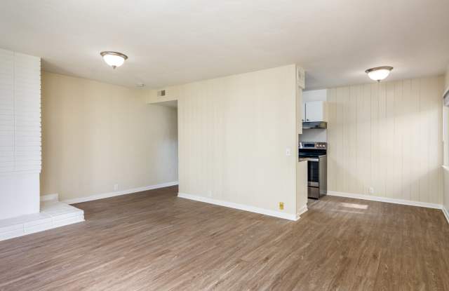 1 San Antonio Apartments