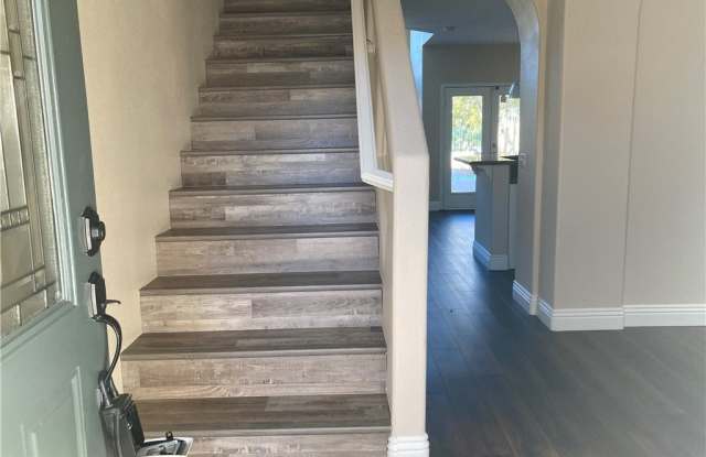 3120 Whispering Canyon Court