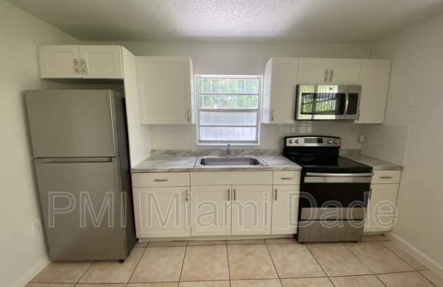 485 NW 25th Ct - 485 Northwest 25th Court, Miami, FL 33125