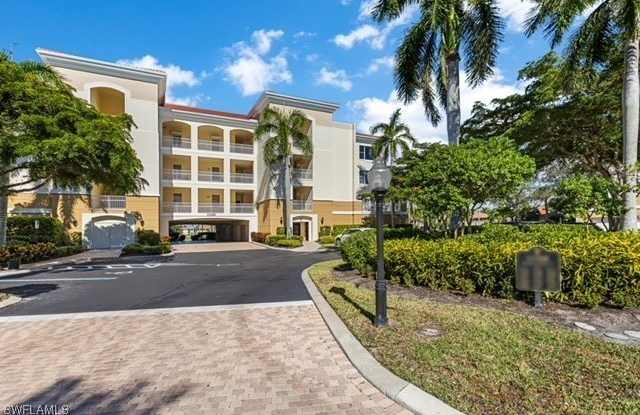 11100 Harbour Yacht Court unit: 42B