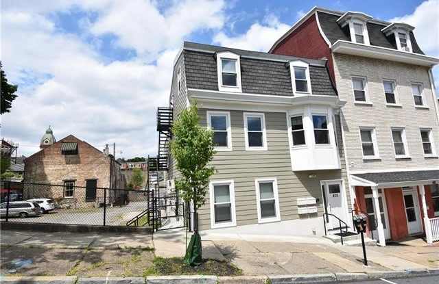 435 Ferry Street - 435 Ferry Street, Easton, PA 18042