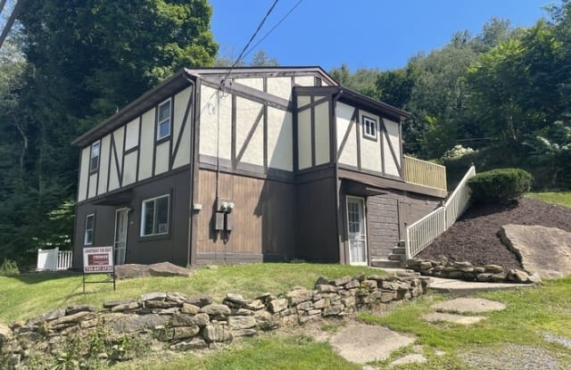 479 Blockhouse Run Road - 479 Blockhouse Run Rd, Beaver County, PA 15066