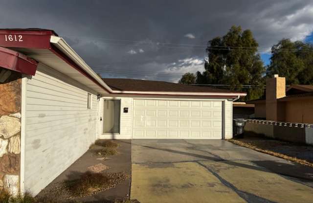 Charming Single-Story Home located in the Heart of Las Vegas