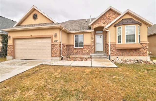 2537 W 2350 N - 2537 N 2350 W, Lehi, UT 84043