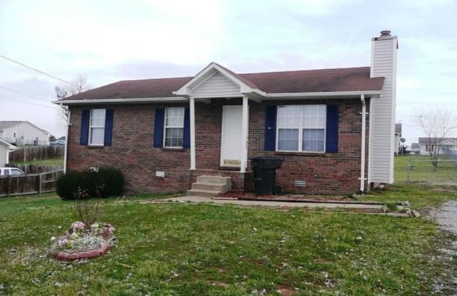 620 Artic Ave - 620 Artic Avenue, Oak Grove, KY 42262