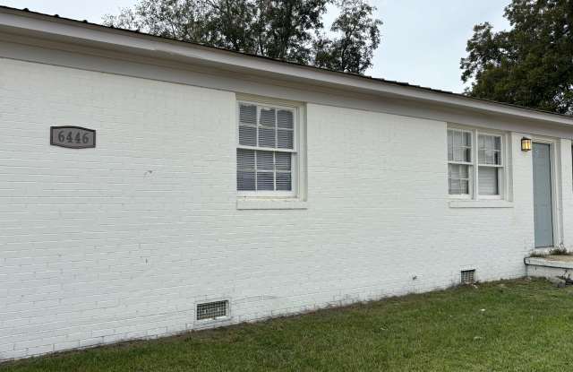 Photo of 6446 Applecross Avenue - C