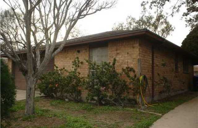 1222 Harbor Lights Drive