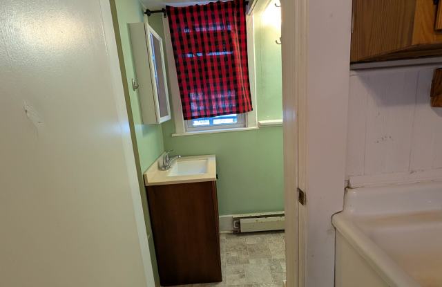 612 7th Street Southeast