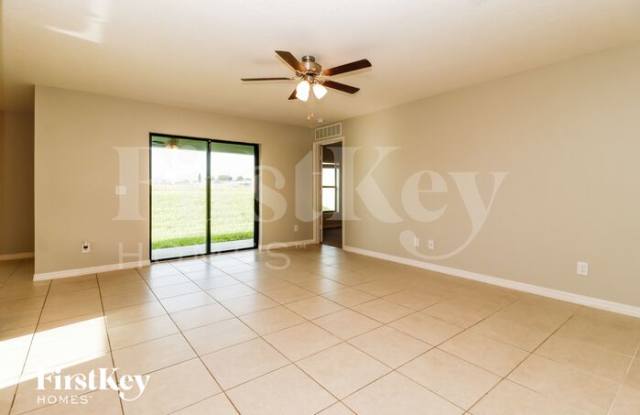 1875 Amber Sweet Circle