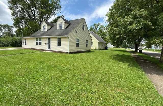 2019 Fairport Avenue