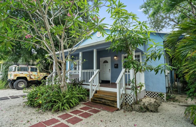 3564 SW Franklin Ave - 3564 Franklin Ave, Miami, FL 33133