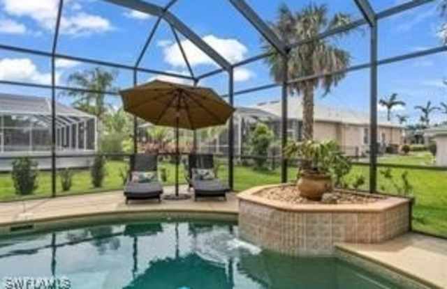 Photo of 2324 SW 54th Lane