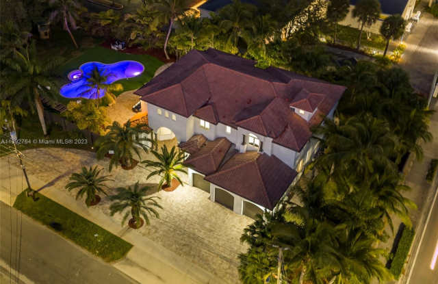 112 NW 14th Way