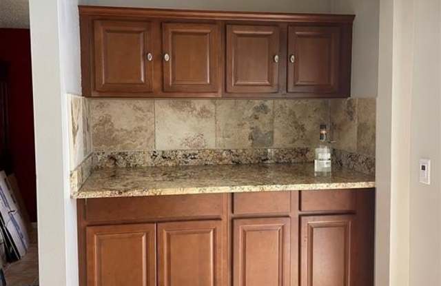 5871 Woodland point dr