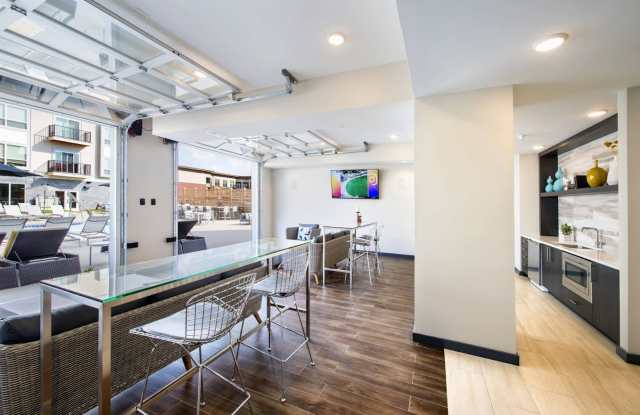 The Boulevard at Oakley Station