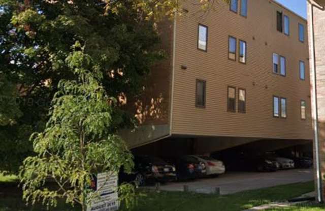 Photo of 506 E White Street