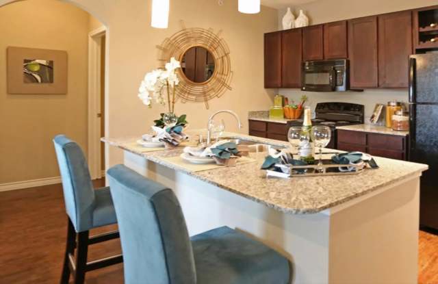 Photo of Latigo at Eagle Pass